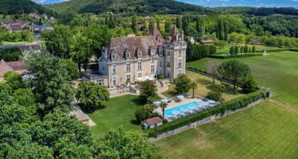 Domaine du Château de Monrecour – Hôtel et Restaurant