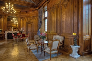 Executive-Lounge
