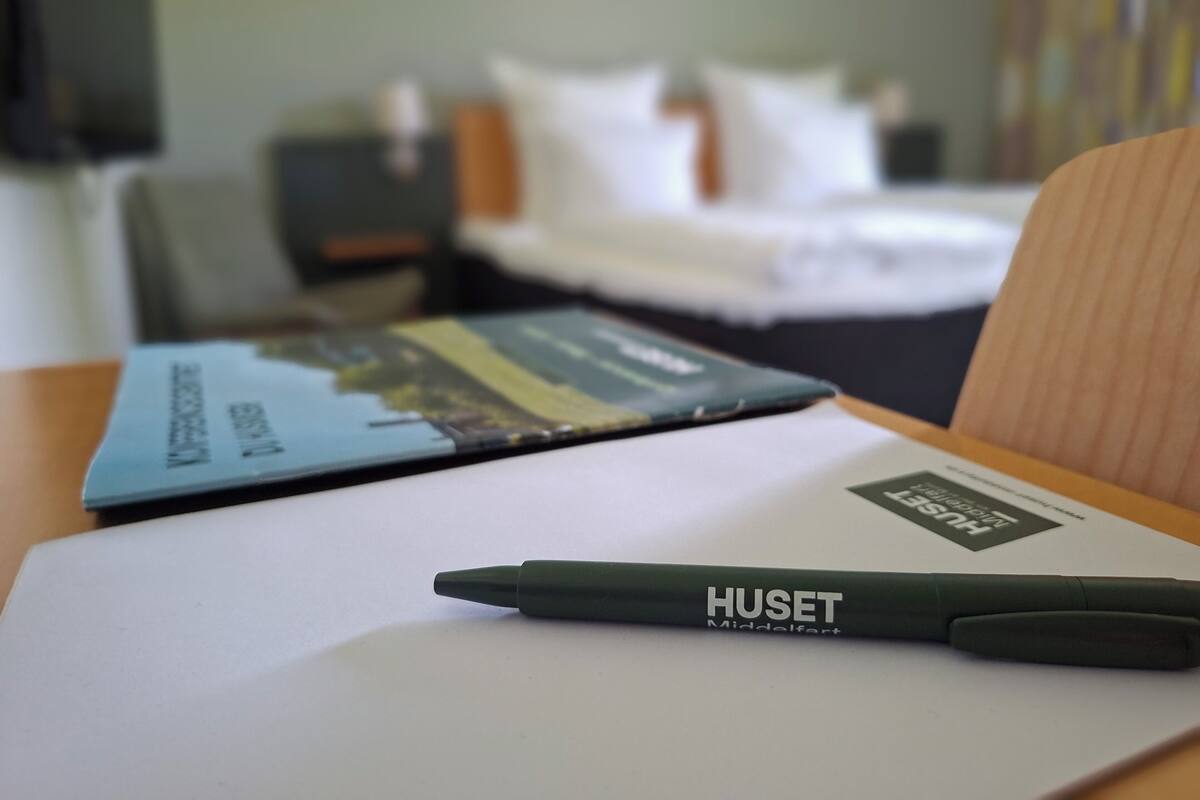 basic double room | 1 bedroom, desk, iron/ironing board, free wifi