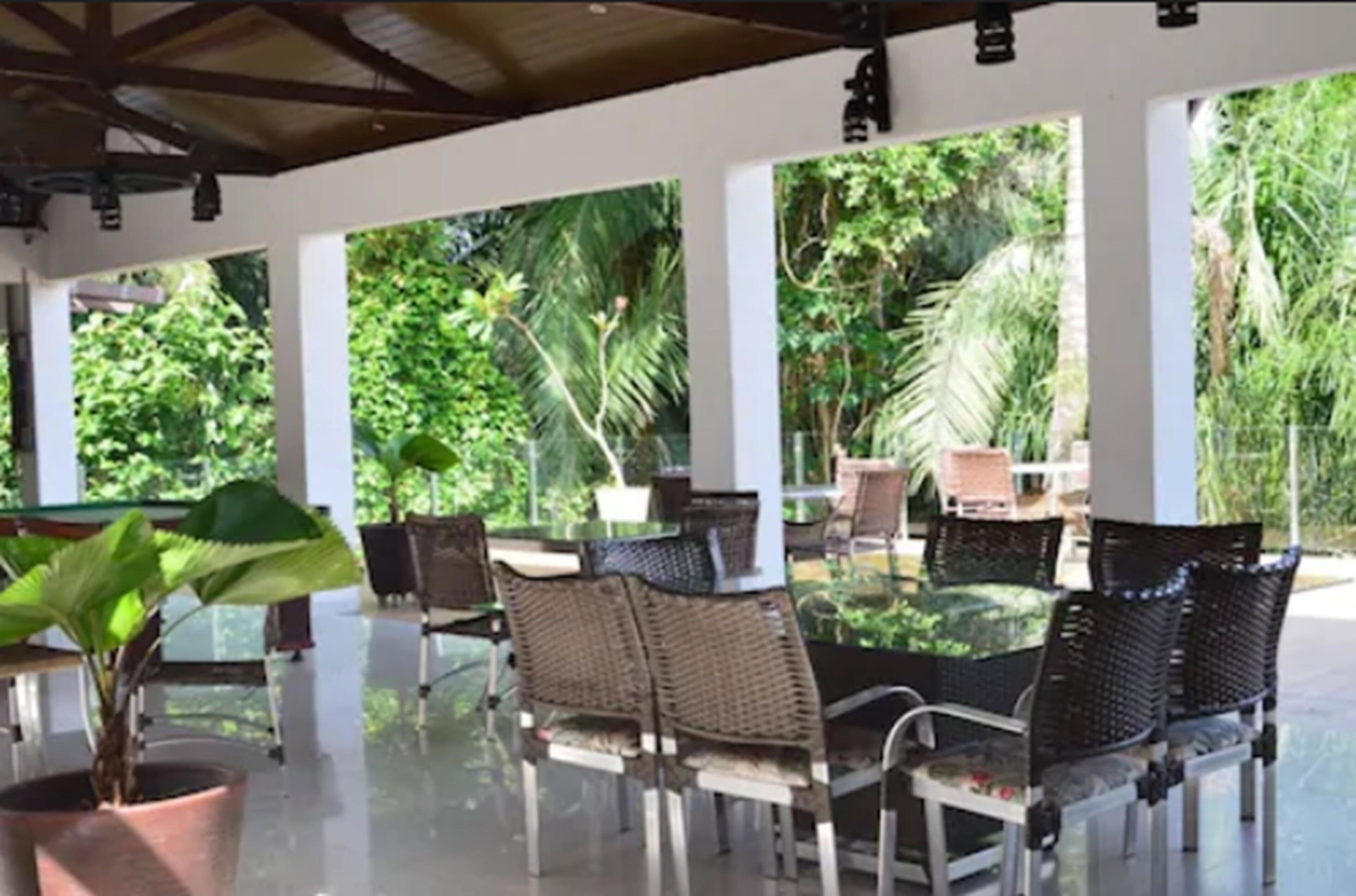 TV LCD 23 polegadas com canais a cabo, TV