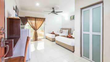 Premium bedding, minibar, individually decorated, individually furnished