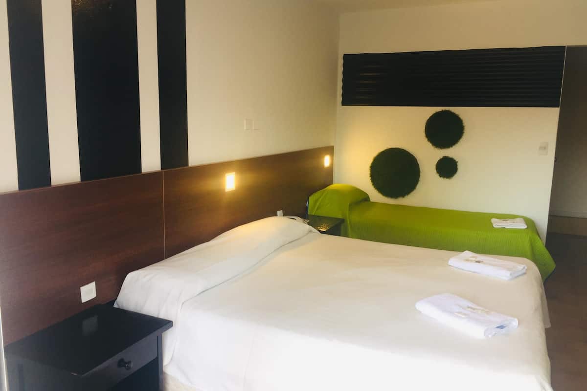 Desk, free rollaway beds