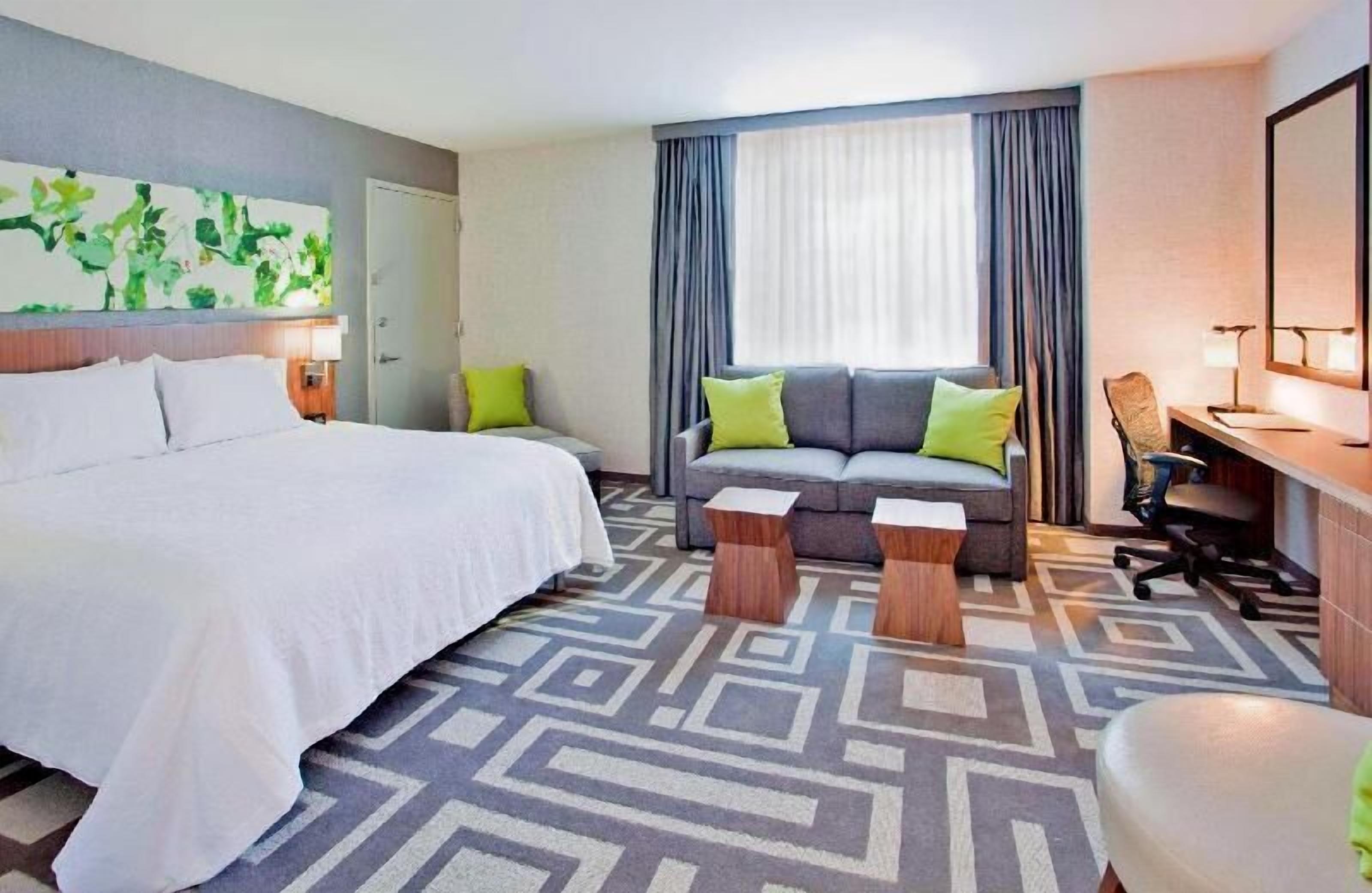 In-room safe, desk, laptop workspace, iron/ironing board