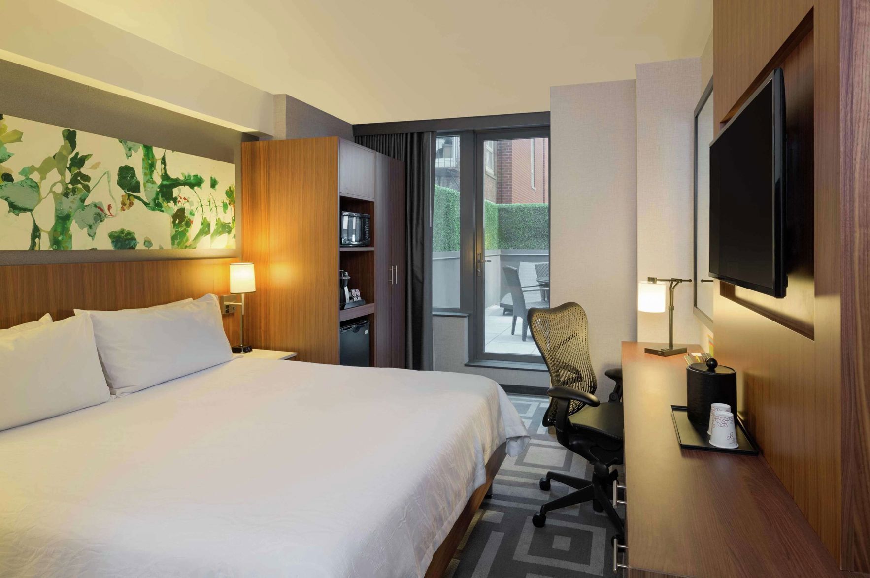 In-room safe, desk, laptop workspace, iron/ironing board