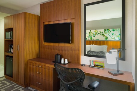 Hilton Garden Inn New York Central Park South Midtown West - Image 27