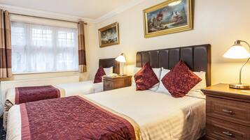 Twin Room | Iron/ironing board, free WiFi, bed sheets