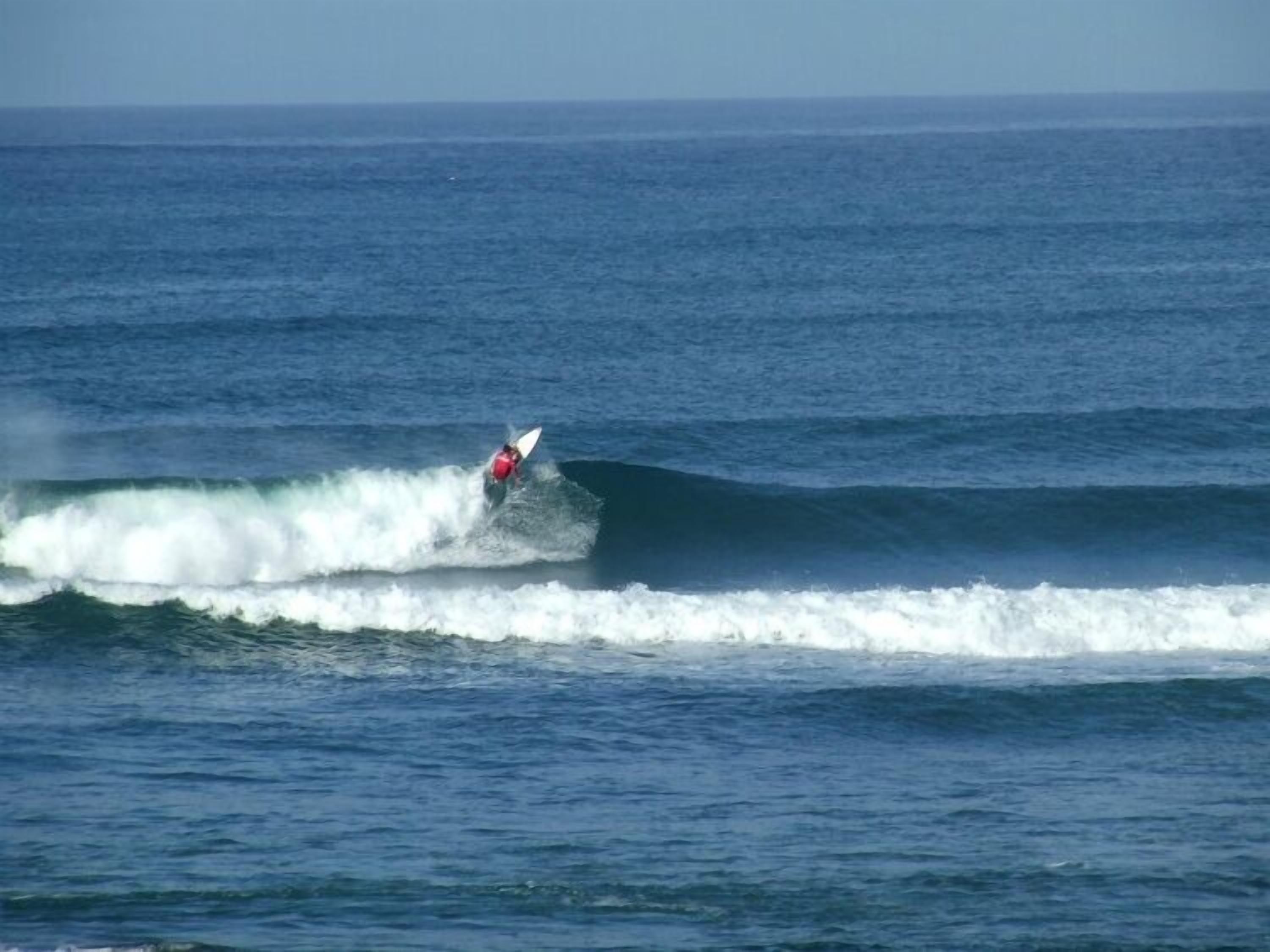 surfing/boogie boarding