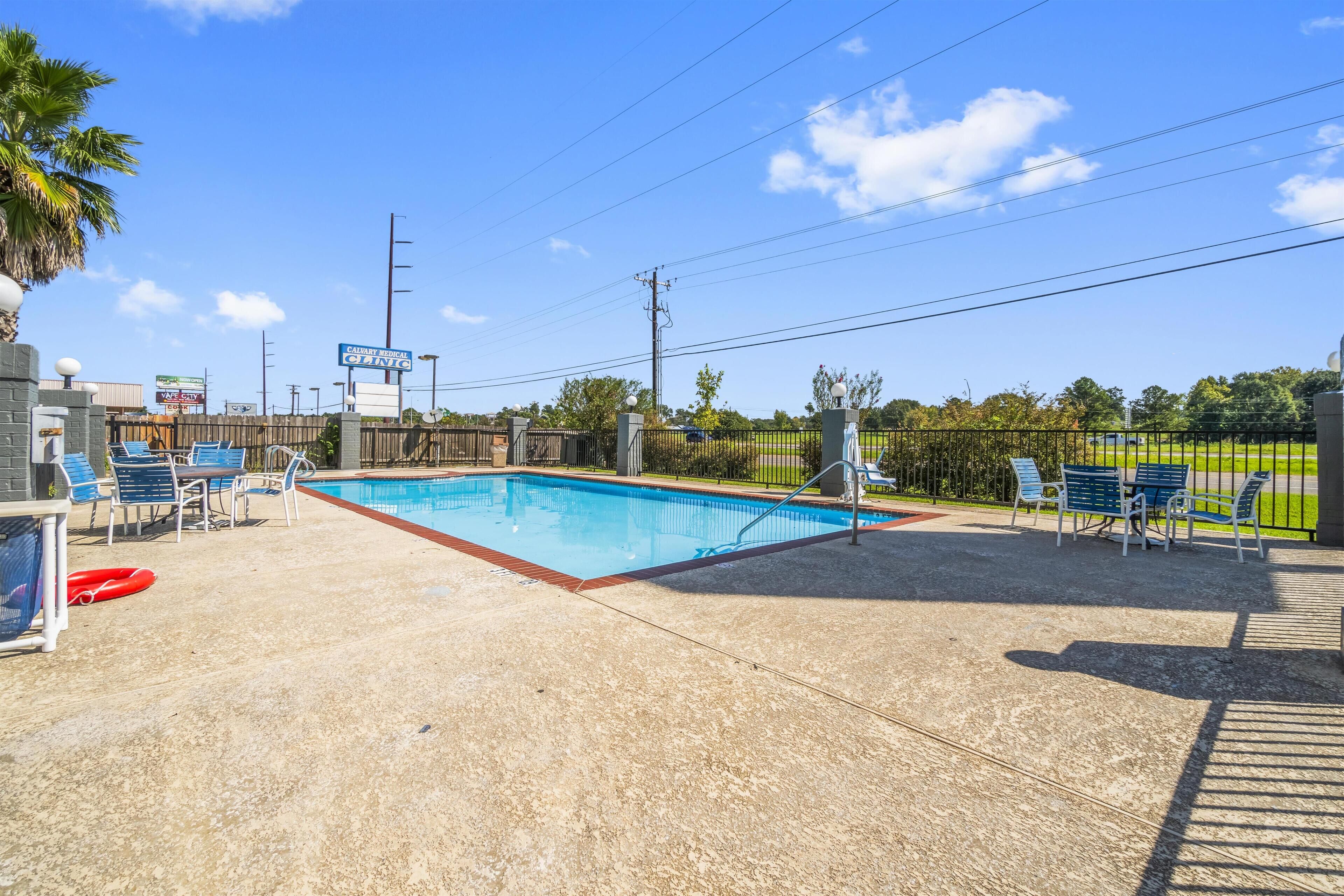 outdoor pool, pool loungers