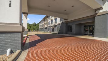Ngoại thất