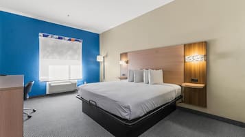 Room, 1 King Bed, Non Smoking | Premium bedding, individually furnished, desk, laptop workspace