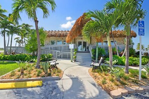 Front of property - Sunshine Key RV Resort & Marina (Big Pine Key)
