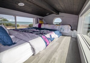 开间, 无烟房 (Tiny House Isla) | 浴室 | 淋浴设施、大花洒淋浴喷头、毛巾