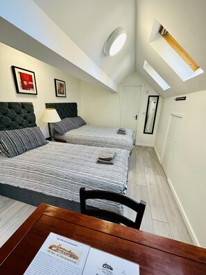 Room - The Chequers Inn (Amersham)