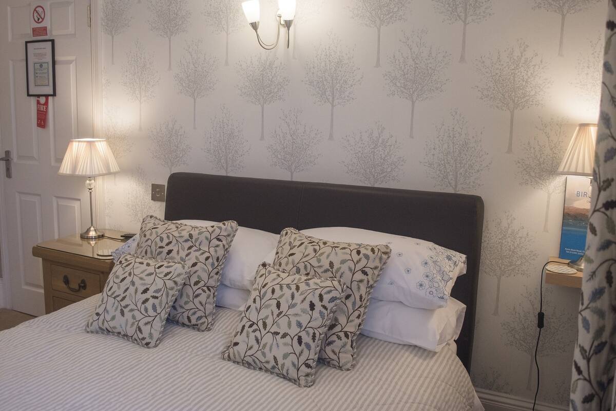 Double Room, Ensuite | WiFi