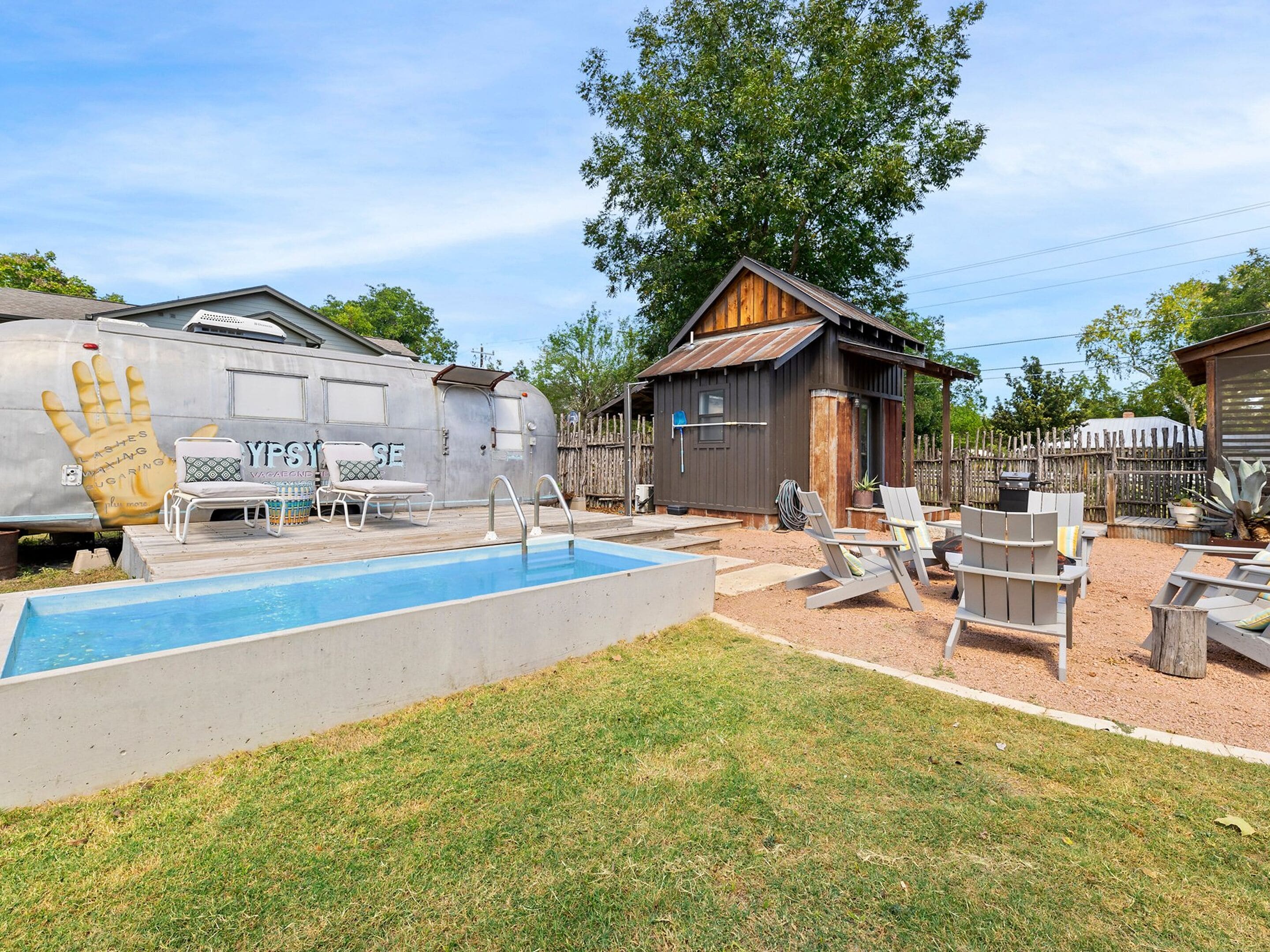 House, Multiple Beds | Premium bedding, individually furnished, laptop workspace
