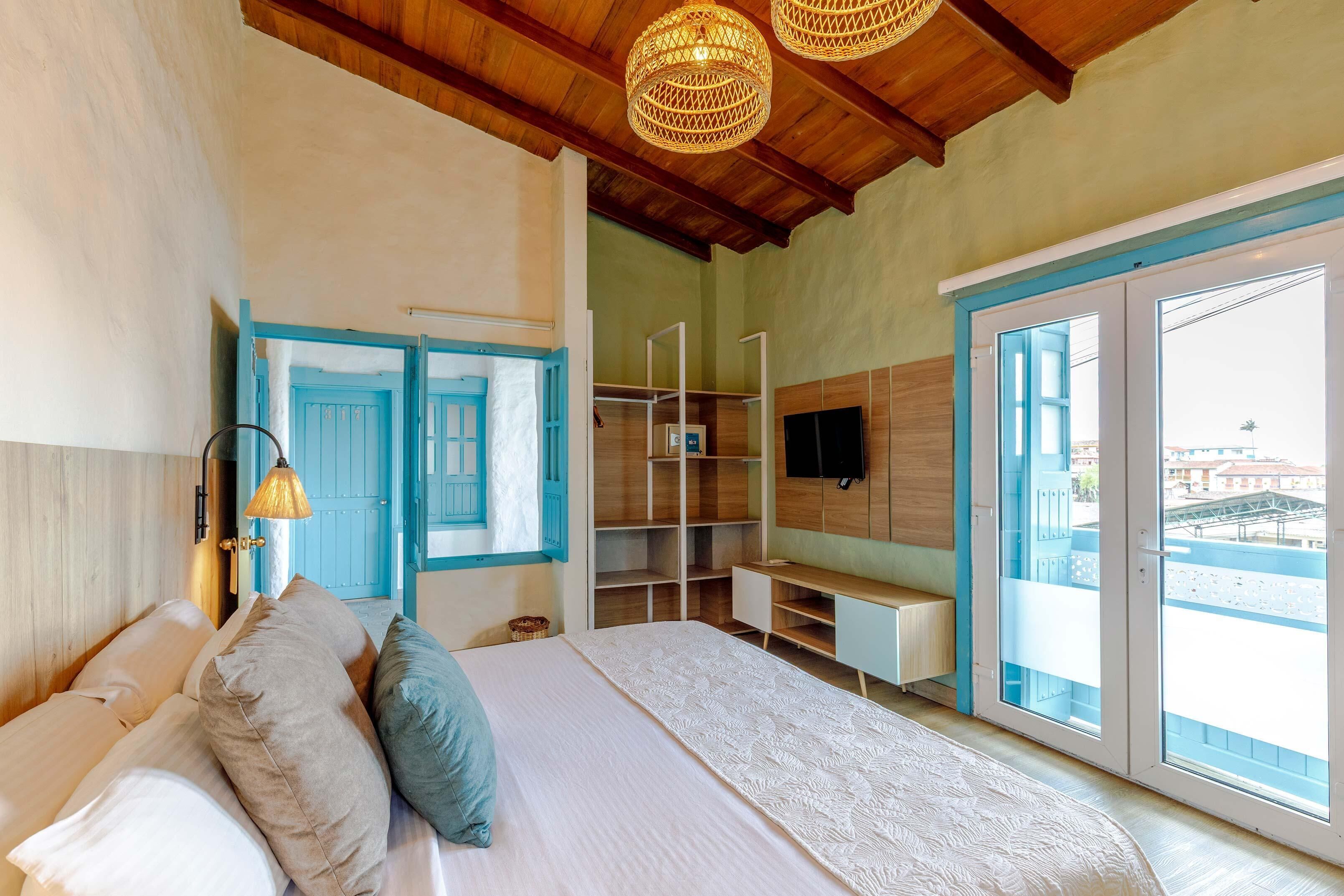 Luxe beddengoed, een kluis op de kamer, een bureau, gratis wifi