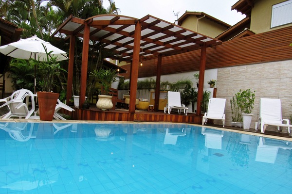 Outdoor pool, open 10:00 AM to 10:00 PM, pool umbrellas, sun loungers