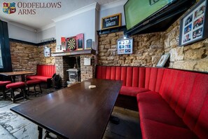 Bar (on property) - The Oddfellows Arms (Leeds)