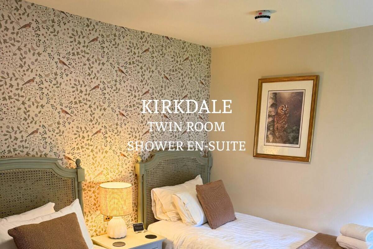 Kirkdale - Twin | Bügeleisen/Bügelbrett, kostenloses WLAN, Bettwäsche