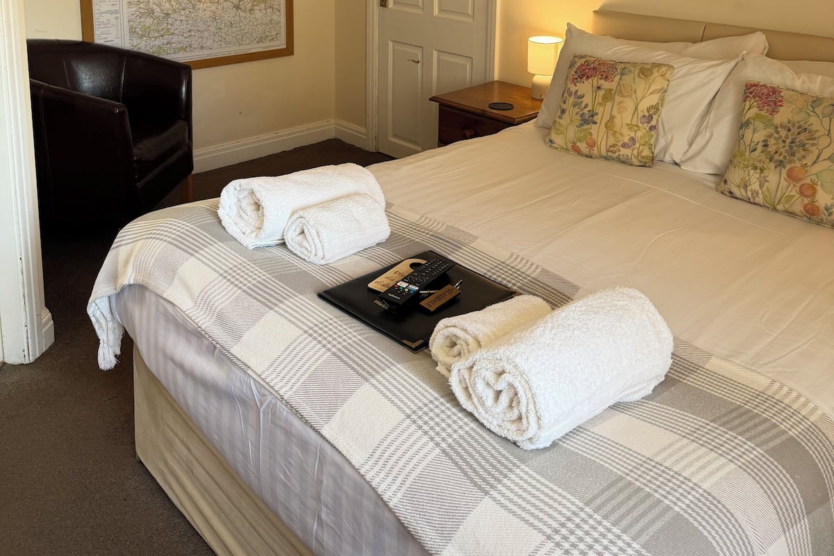 Glaisdale - Double - Pet Friendly Room | Bügeleisen/Bügelbrett, kostenloses WLAN, Bettwäsche