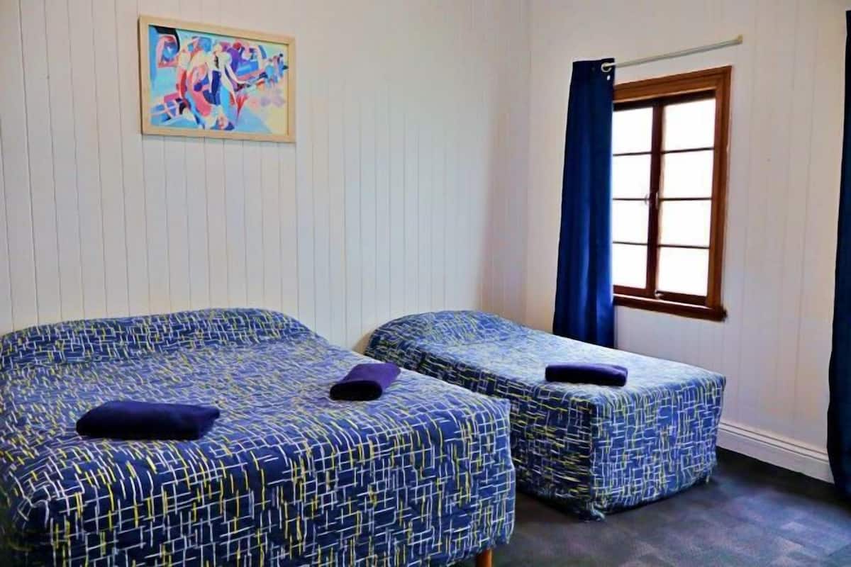 Desk, iron/ironing board, free WiFi, bed sheets