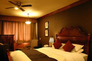 Iron/ironing board, free WiFi, bed sheets