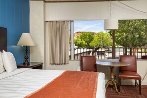 Cortinas blackout, cunas y wifi gratis 