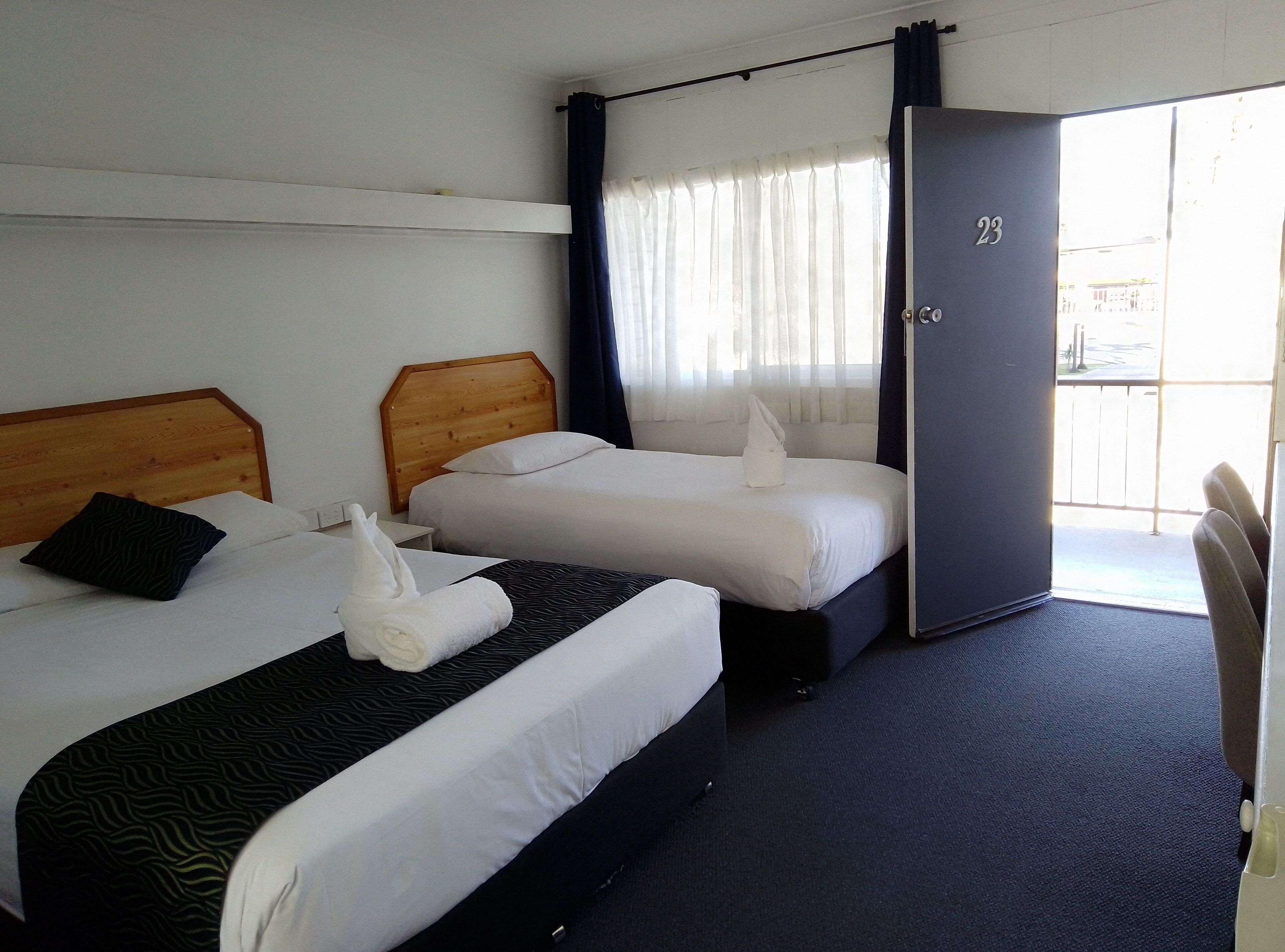 Twin Room, Pets Not Allowed | Desk, iron/ironing board, free WiFi, bed sheets