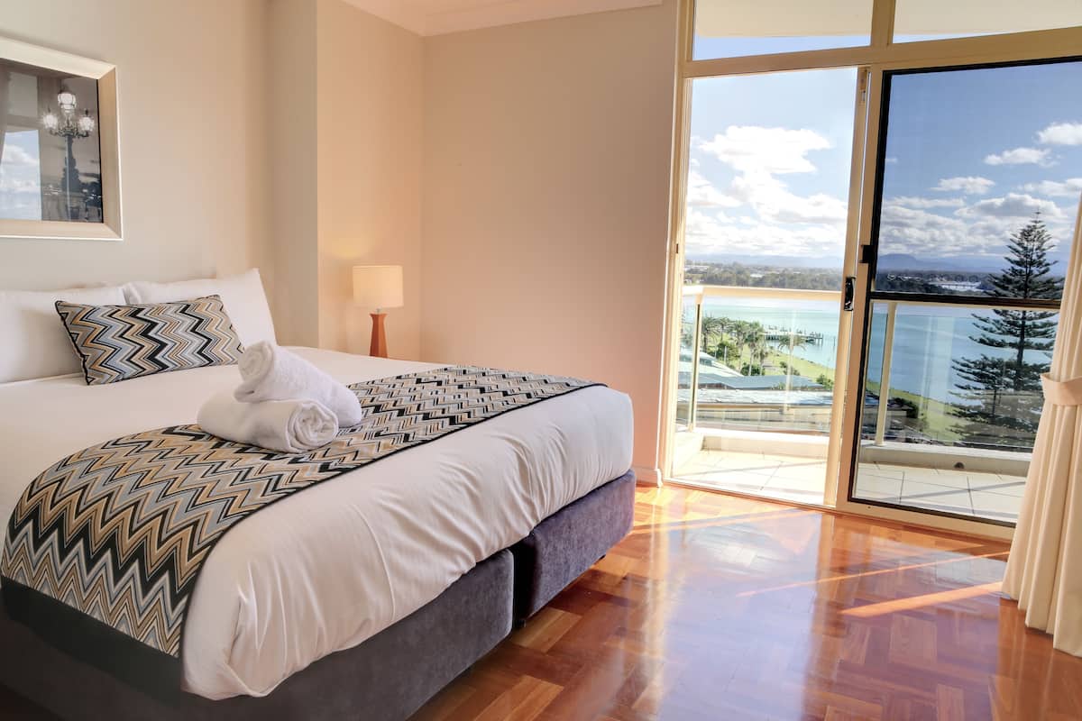 Appartement, 3 slaapkamers (Water View) | 1 slaapkamer, een strijkplank/strijkijzer, gratis wifi, beddengoed