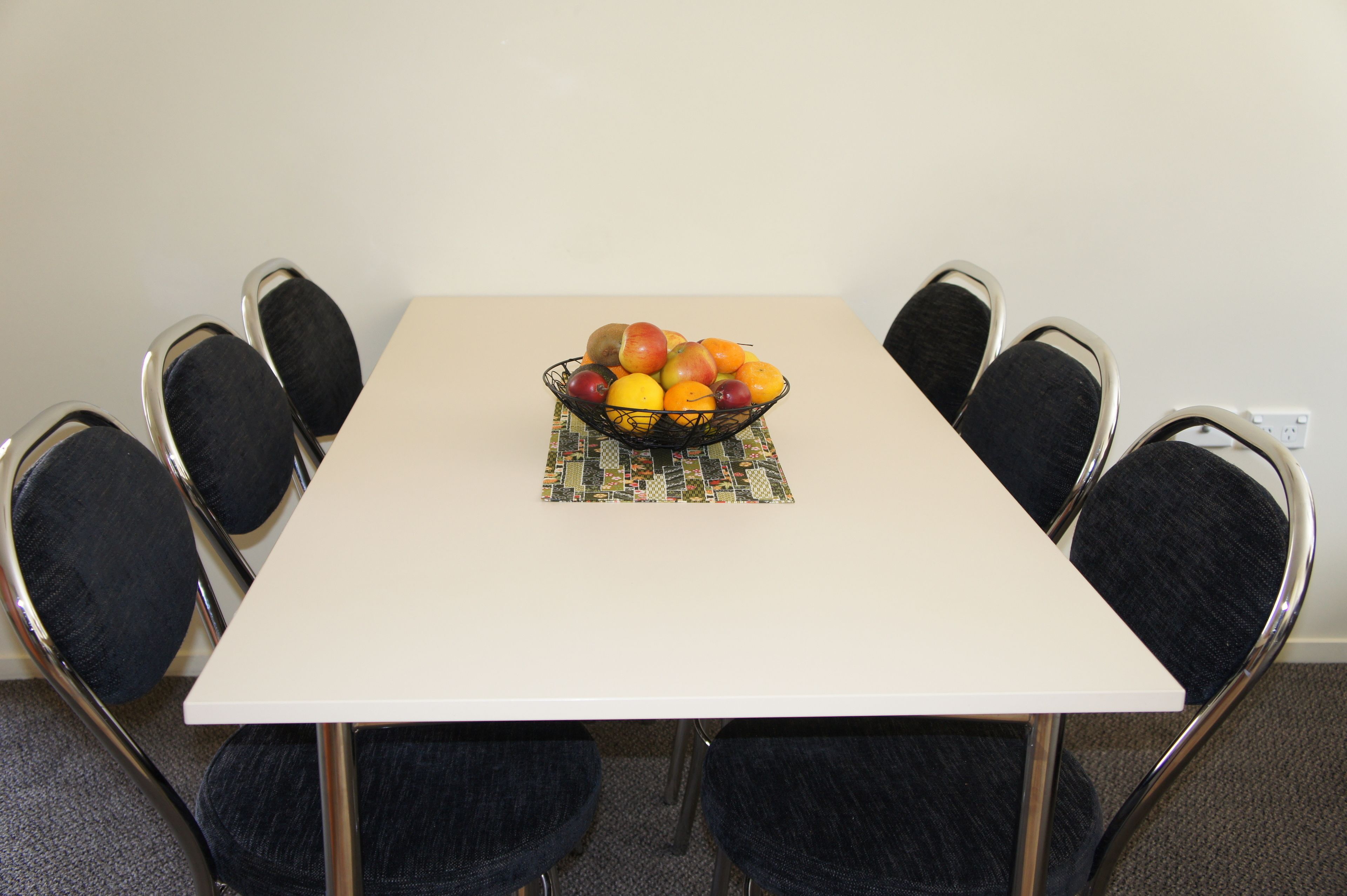3 Bedroom Unit | In-room dining