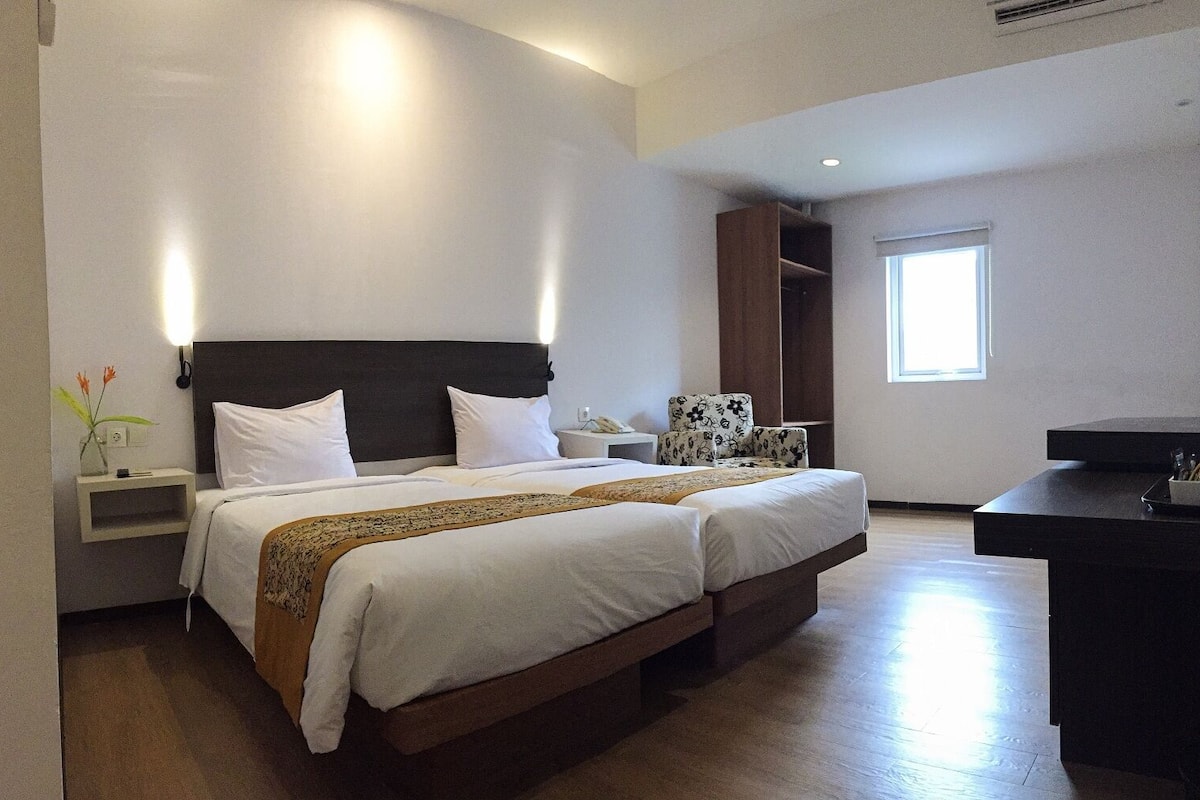 Chambre Deluxe | Bureau, rideaux occultants, Wi-Fi gratuit, draps fournis