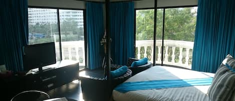 Junior Suite | Balcony