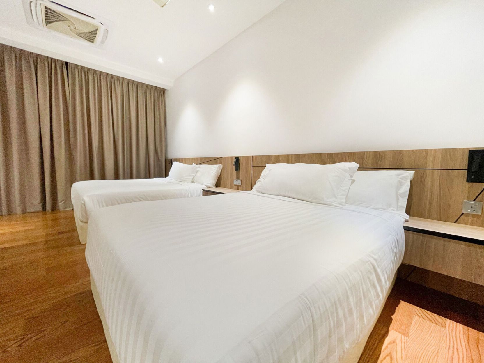 Articles gratuits dans le mini-bar, coffres-forts dans les chambres