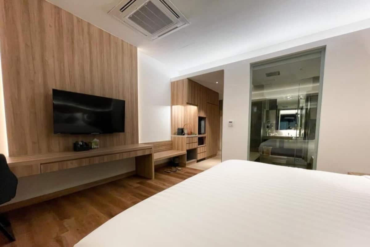 Articles gratuits dans le mini-bar, coffres-forts dans les chambres