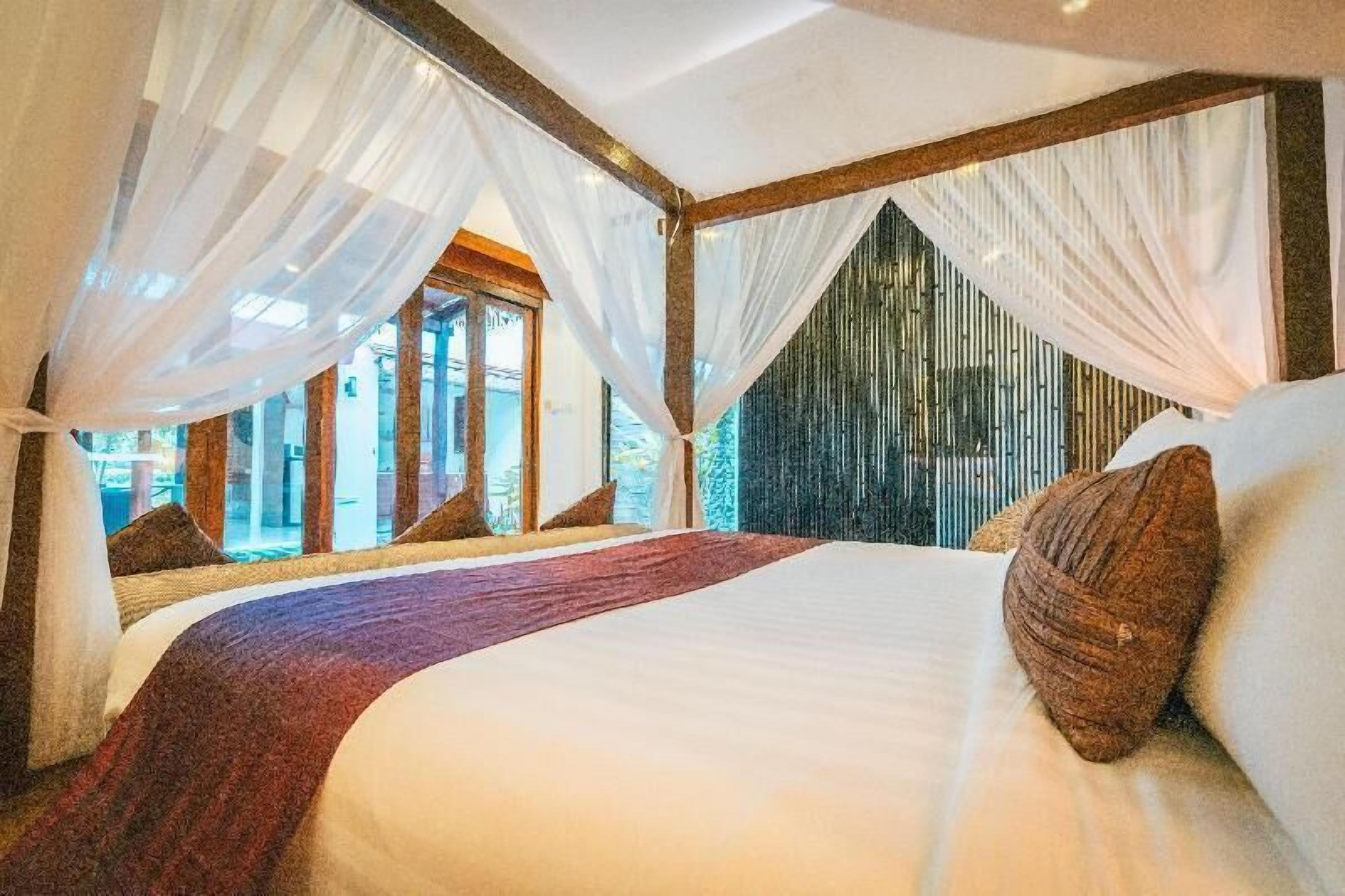 Articles gratuits dans le mini-bar, coffres-forts dans les chambres