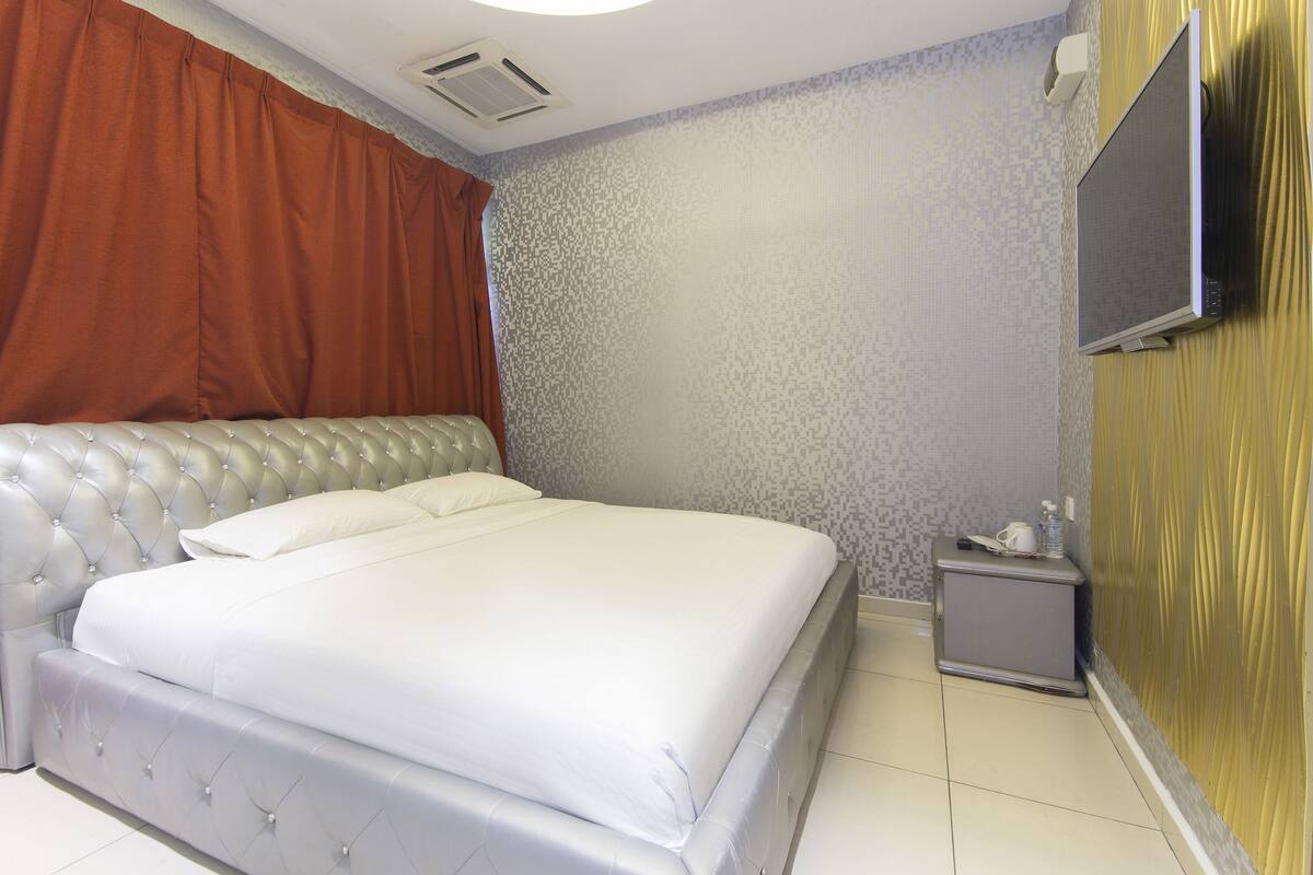 Deluxe Suite, 1 Double Bed | Premium bedding, Select Comfort beds, free WiFi