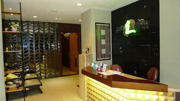 Couples treatment room(s)