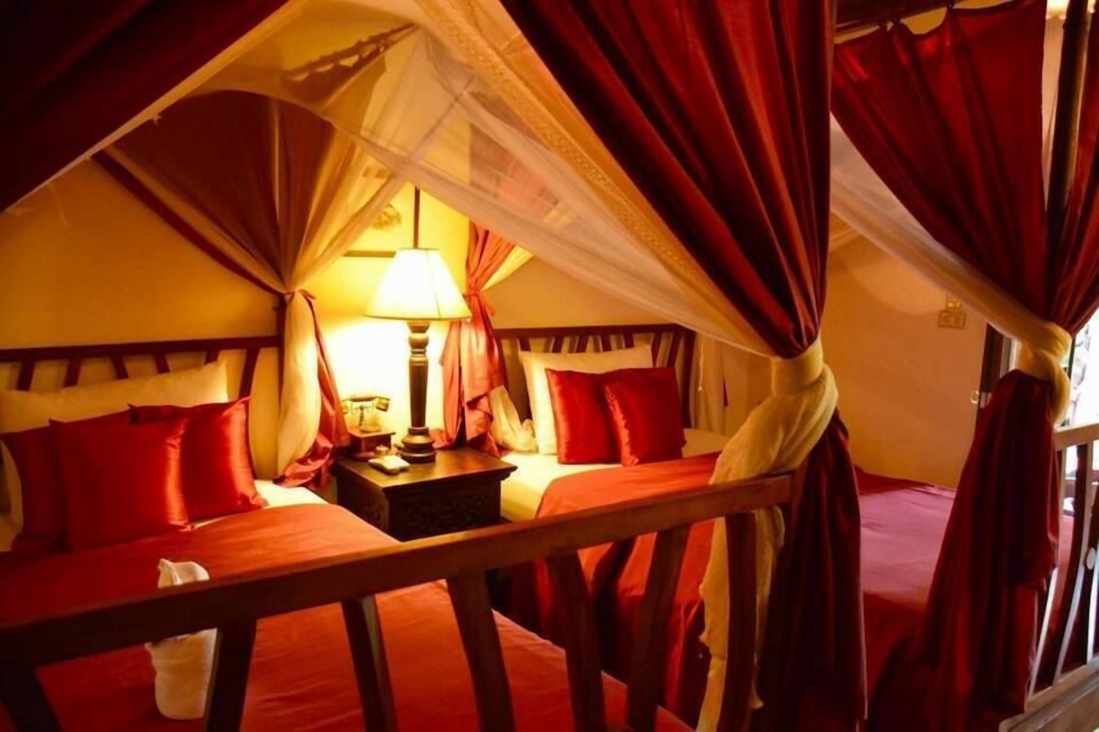 Photo - Tri Yaan Na Ros Colonial House