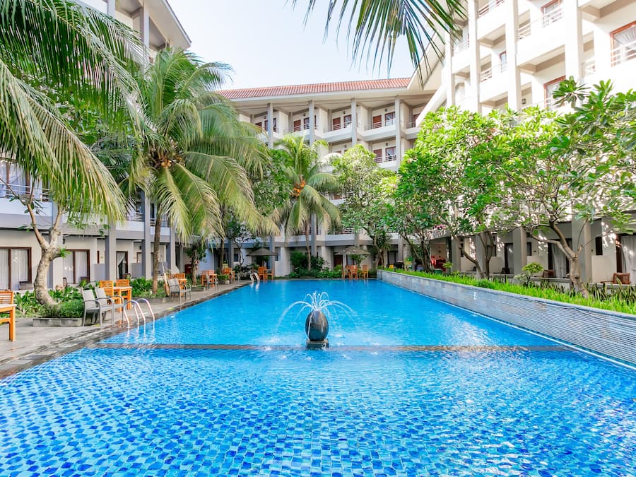 2 utendørsbassenger