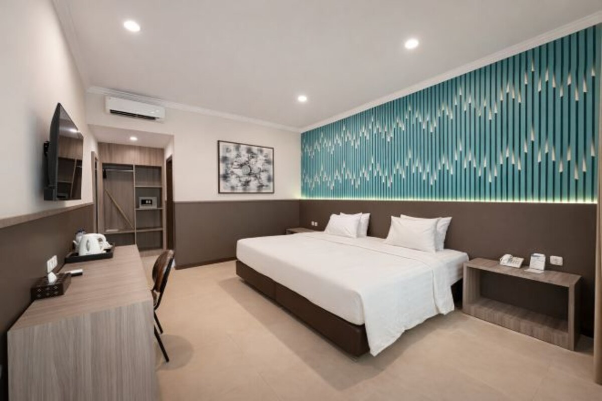 Cottage King Room