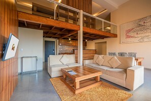 Living area - Pandawa All Suite Hotel (Kerobokan)