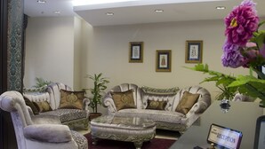 Lobby - Maywood Hotel (Istanbul)