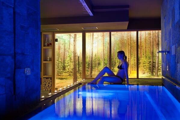 Sauna, bain à remous