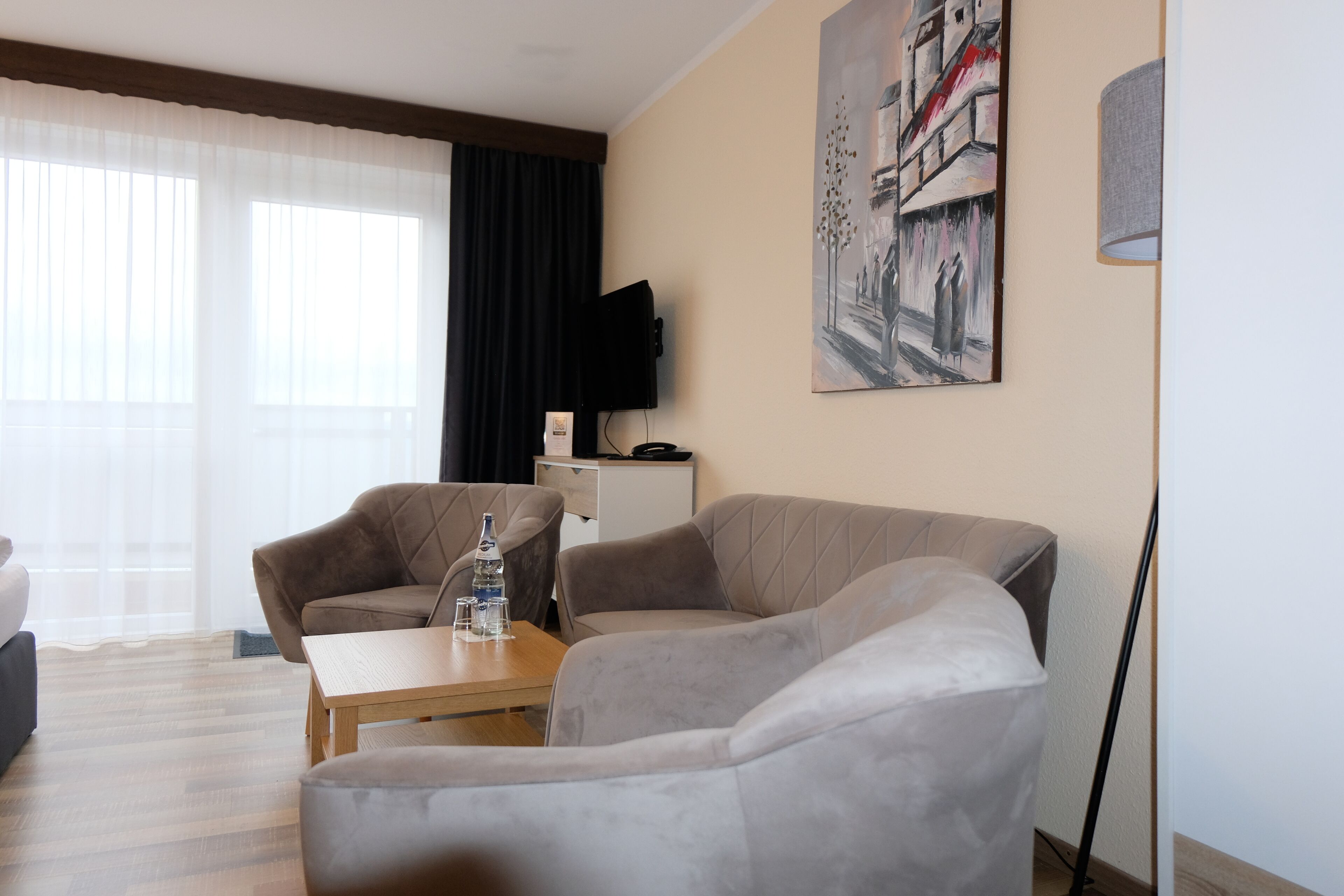 Comfort-Doppelzimmer, 1 King-Bett, Balkon, Bergseite | Hochwertige Bettwaren, Schreibtisch, laptopgeeigneter Arbeitsplatz