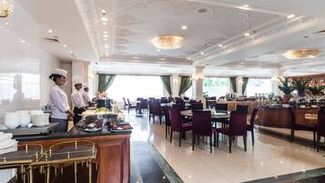 Daily buffet breakfast (USD 6 per person)