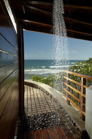 Spa - Las Flores Resort (Chirilagua)