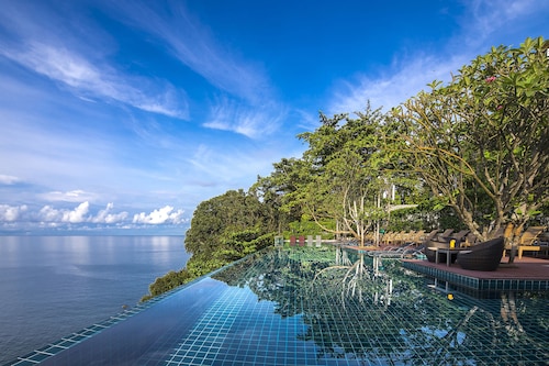 Zenmaya Oceanfront Phuket, Trademark Collection by Wyndham