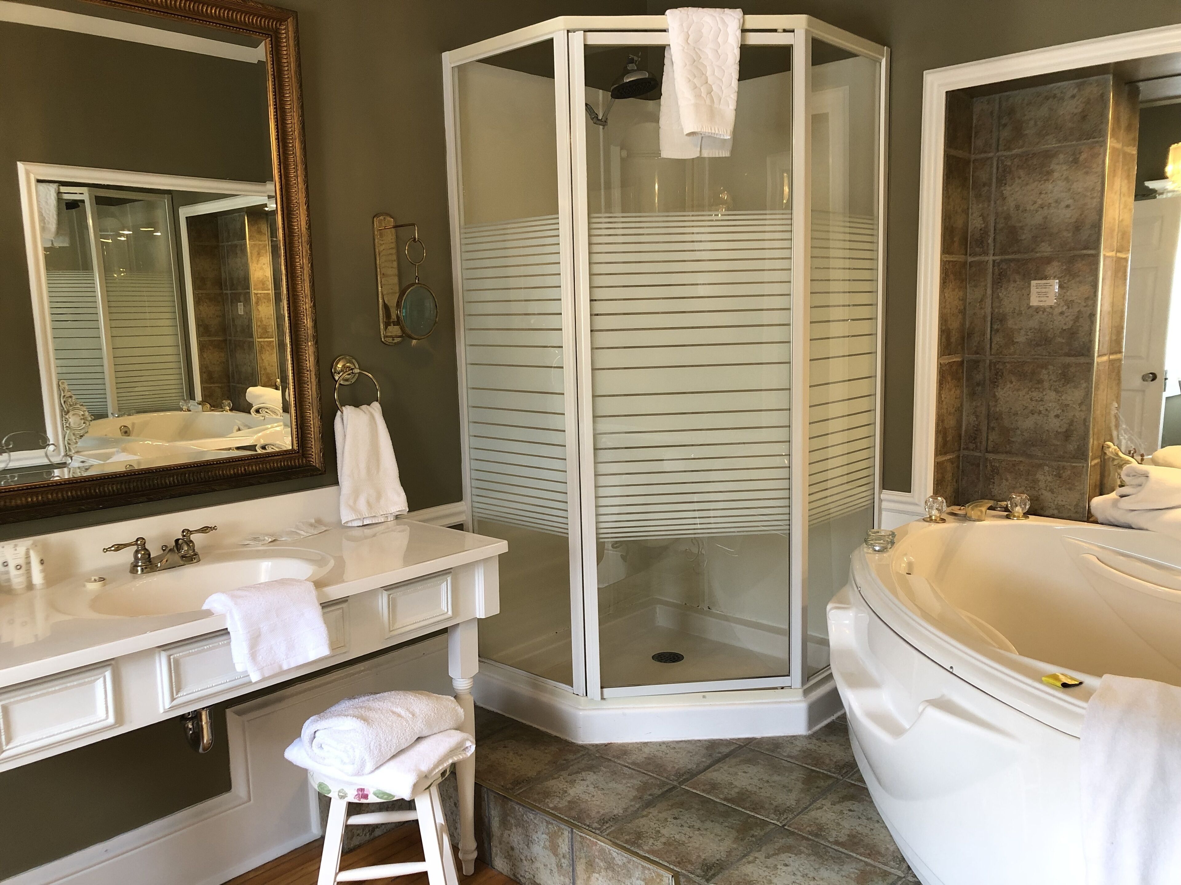 Port Royal | Bathroom | Designer toiletries, hair dryer, towels, soap