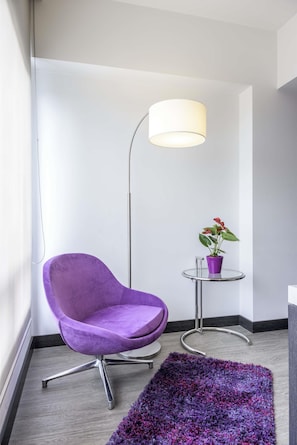 1 bedroom, in-room safe, desk, laptop workspace