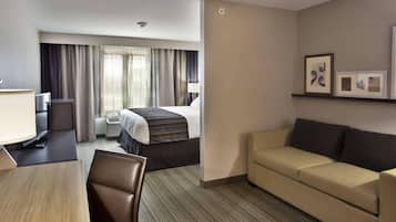 Studio Suite, 1 King Bed with Sofa bed, Non Smoking